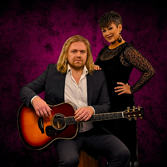 Livemusiikkia yritysjuhliin.